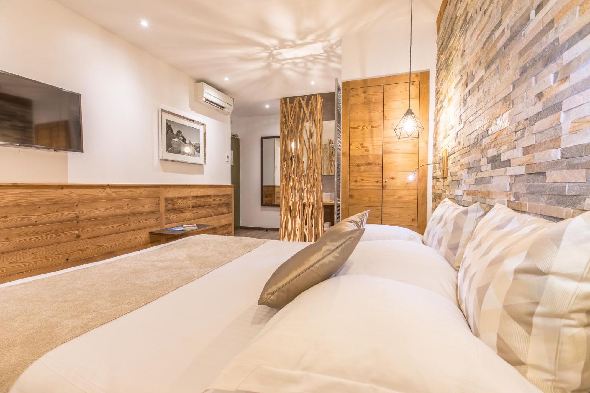 Hotel Des Princes, Chambery Centre Εξωτερικό φωτογραφία