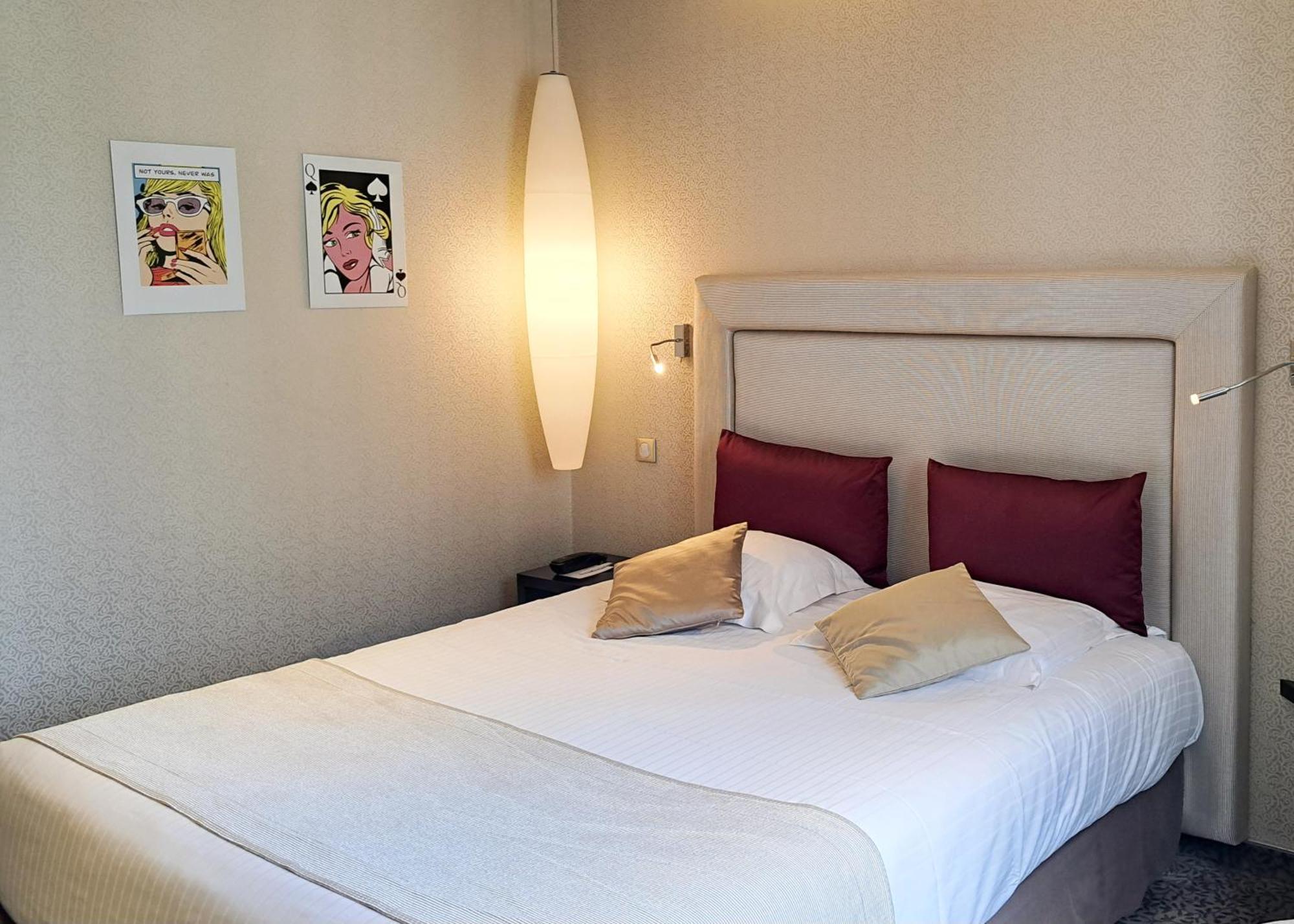 Hotel Des Princes, Chambery Centre Εξωτερικό φωτογραφία