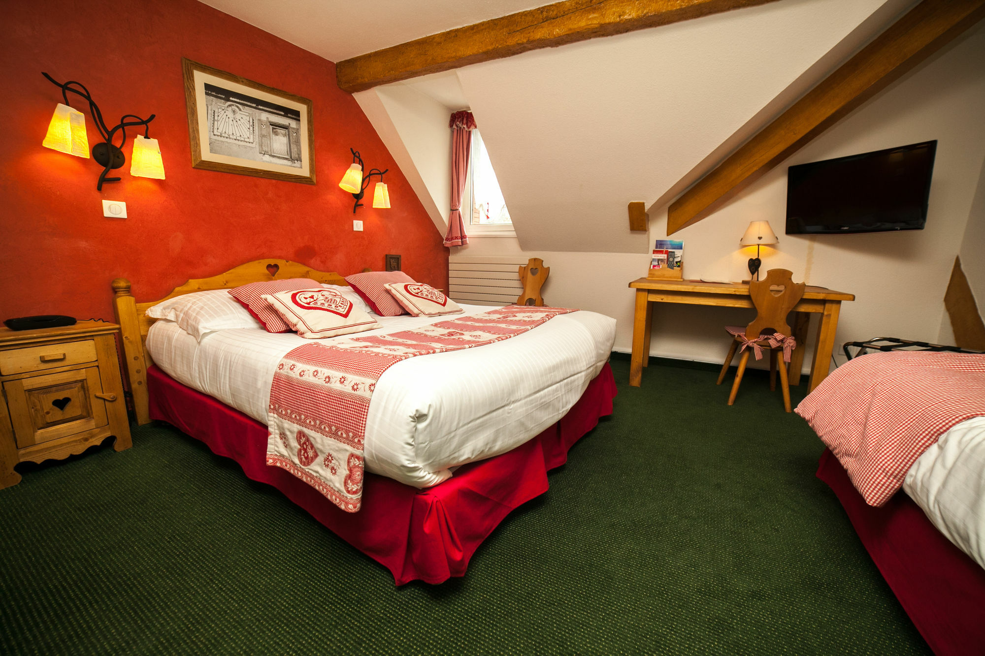 Hotel Des Princes, Chambery Centre Εξωτερικό φωτογραφία