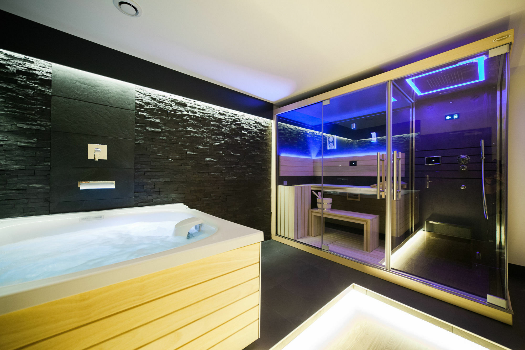 Hotel Des Princes, Chambery Centre Εξωτερικό φωτογραφία