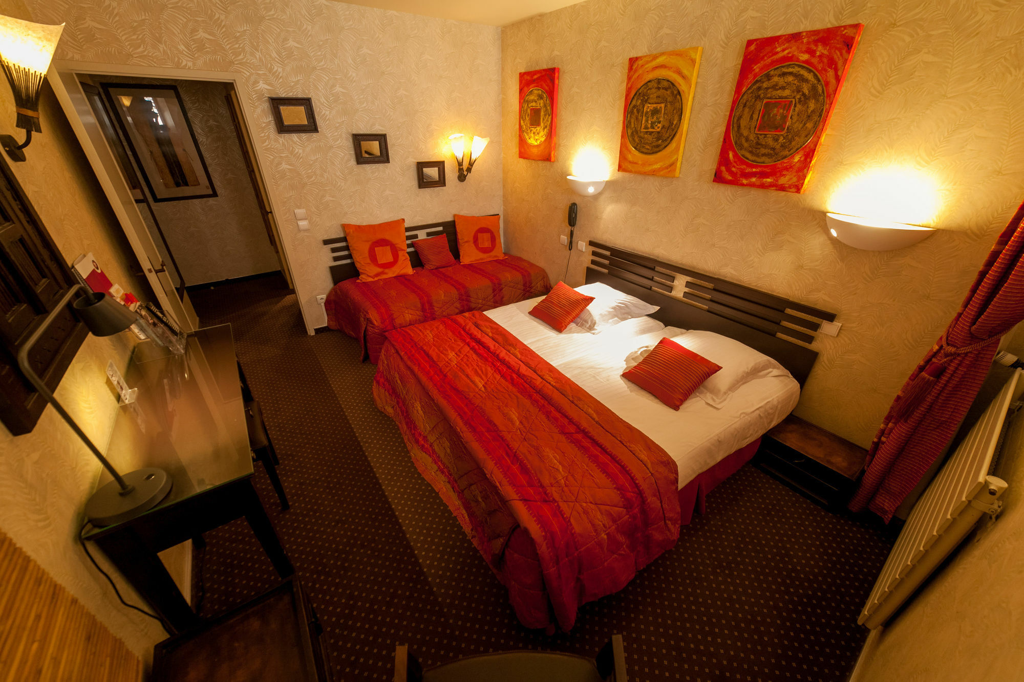 Hotel Des Princes, Chambery Centre Εξωτερικό φωτογραφία